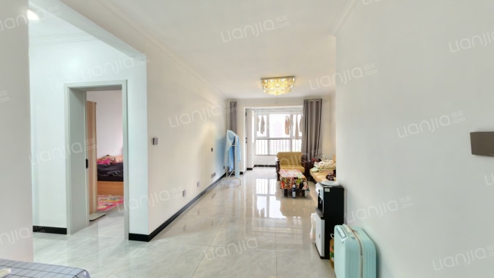 天逸城二手房实景图