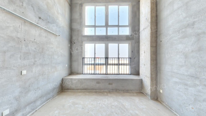 中能·新誉二手房实景图