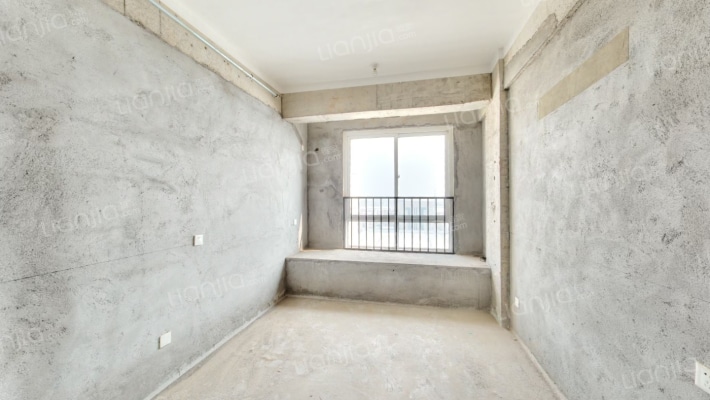 中能·新誉二手房实景图