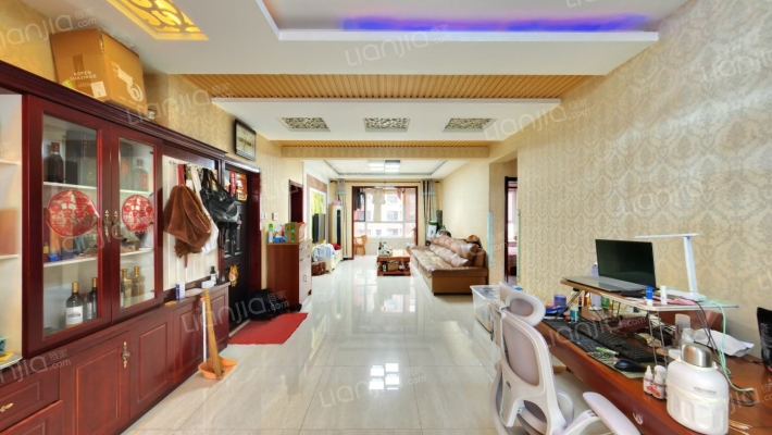 东方仕嘉二手房实景图