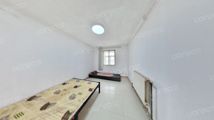 凤凰山路20号二手房实景图