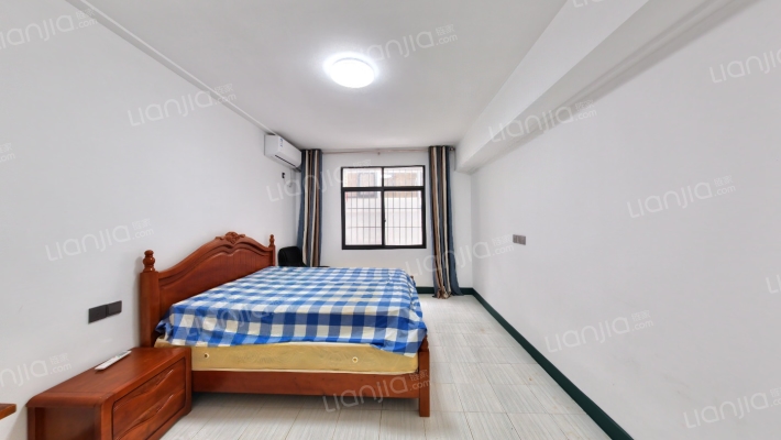 新华印刷厂宿舍二手房实景图