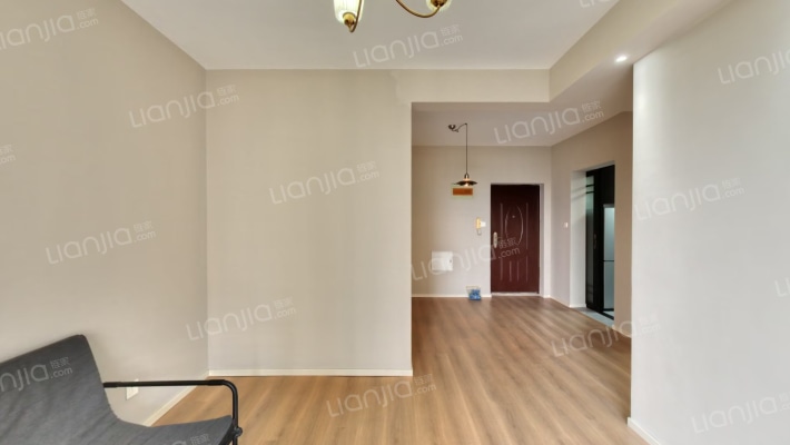 凯发苑五期二手房实景图