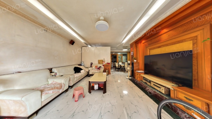 中怡名苑二手房实景图