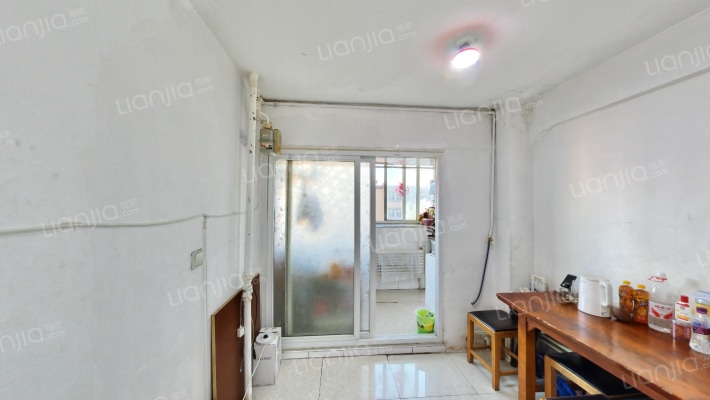 万能国宅二手房实景图