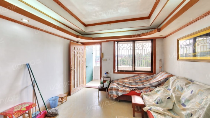 渡江路233号二手房实景图