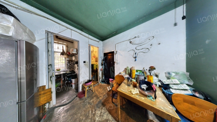 妇保宿舍二手房实景图