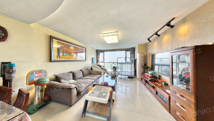 朝阳旺角二手房实景图