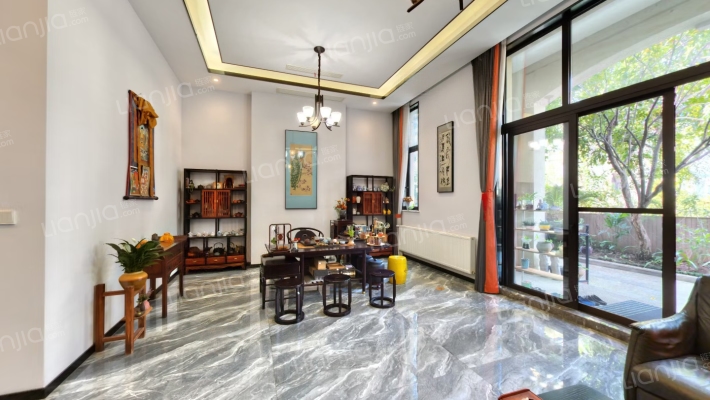 新江与城天琅二手房实景图