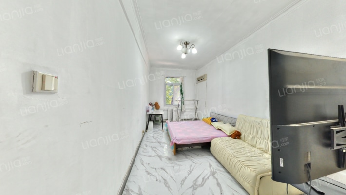 白广路二条4号院二手房实景图