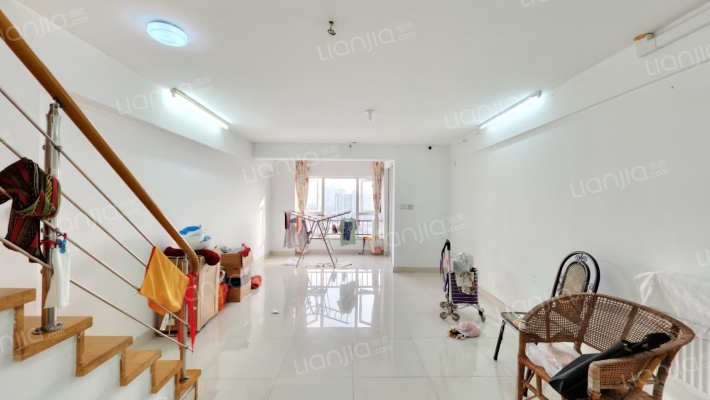 领馆88二手房实景图