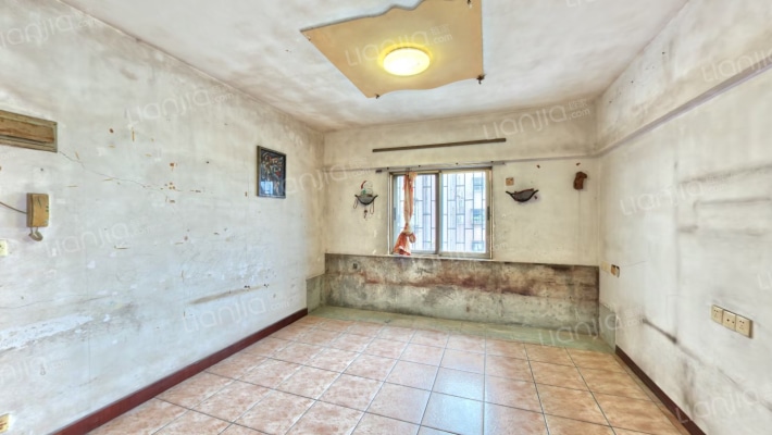 新风大厦二手房实景图