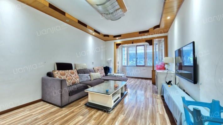 南滨路75号二手房实景图