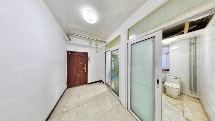 机场南路东里二手房实景图