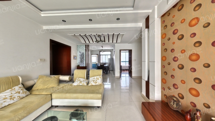 鸿禧花园二手房实景图