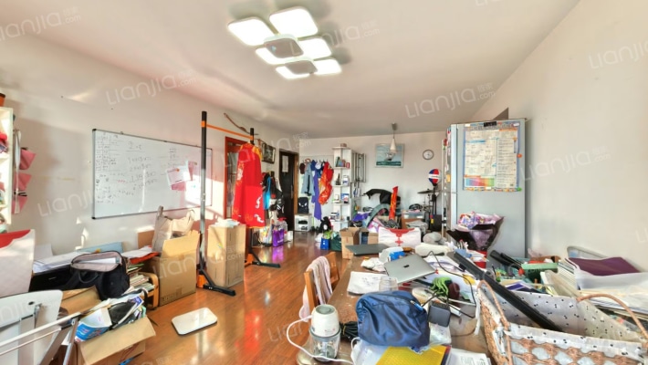 星河城西区二手房实景图