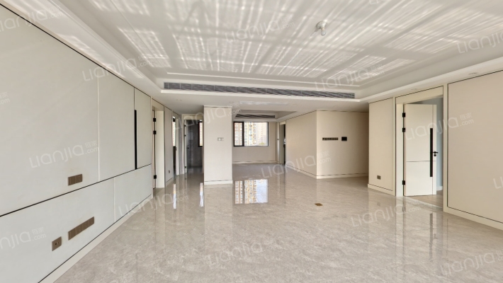 中国铁建·花语汀澜二手房实景图