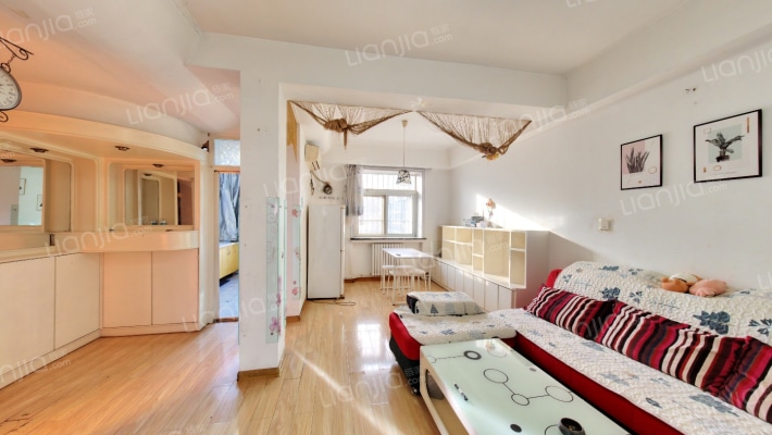 建设西路5号院二手房实景图