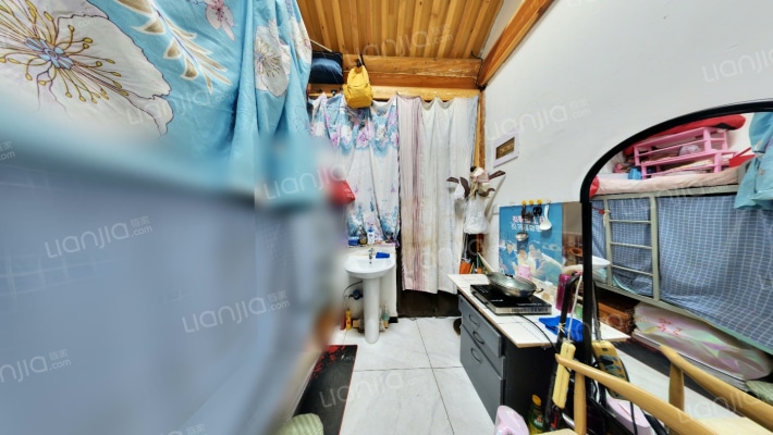 苇坑胡同二手房实景图