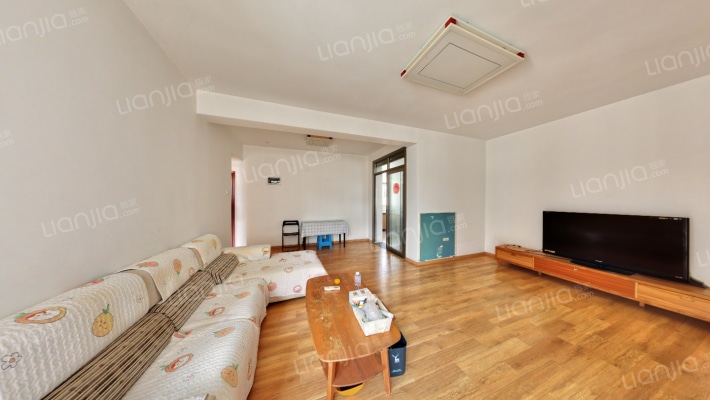 保税区家属楼二手房实景图