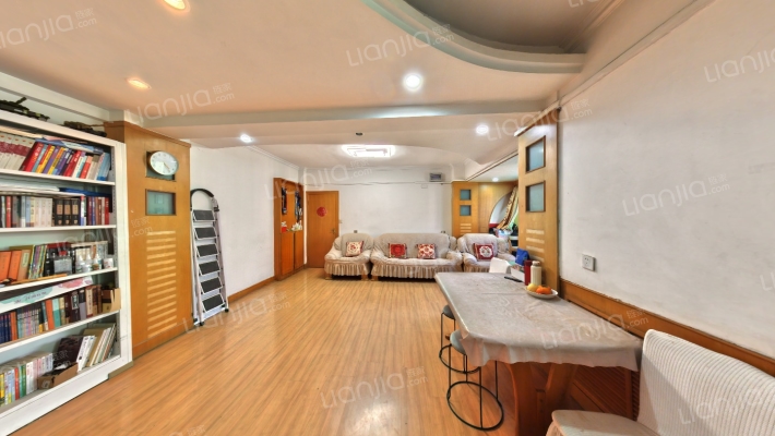 翠华路118号二手房实景图