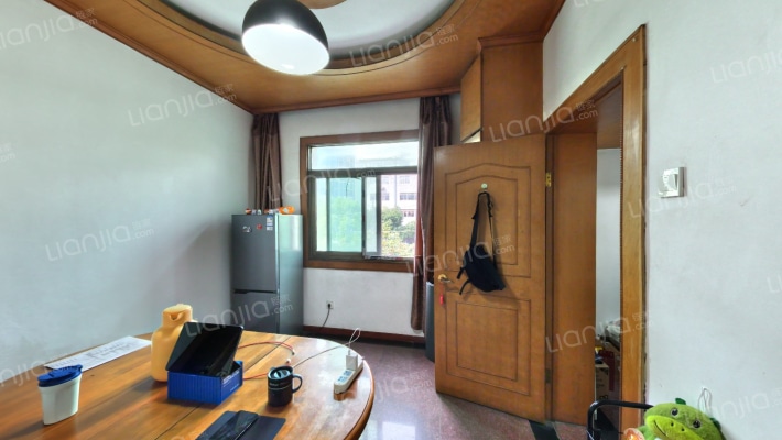 阜阳路154号楼二手房实景图