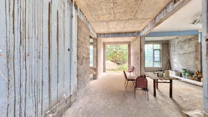 亚青游艇别墅二手房实景图