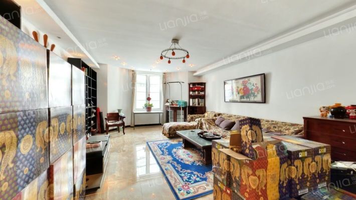 未来假日二手房实景图