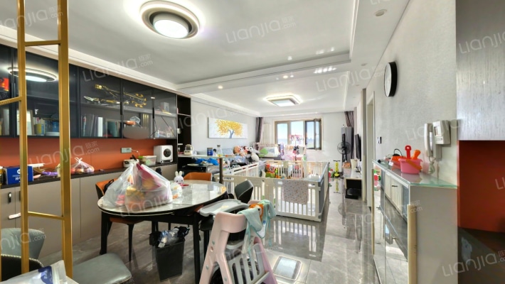 中东路121号院一区二手房实景图