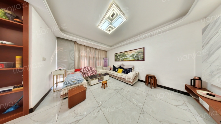 丽景聚龙湾二手房实景图