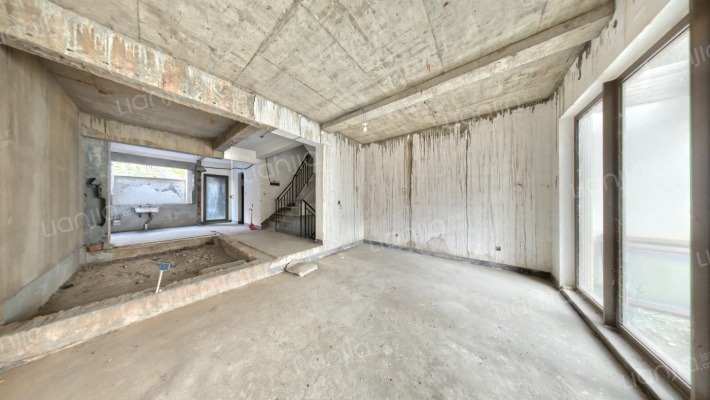 青枫墅园二期-鹭语阁排屋二手房实景图