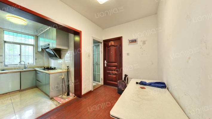 闸弄口东村二手房实景图