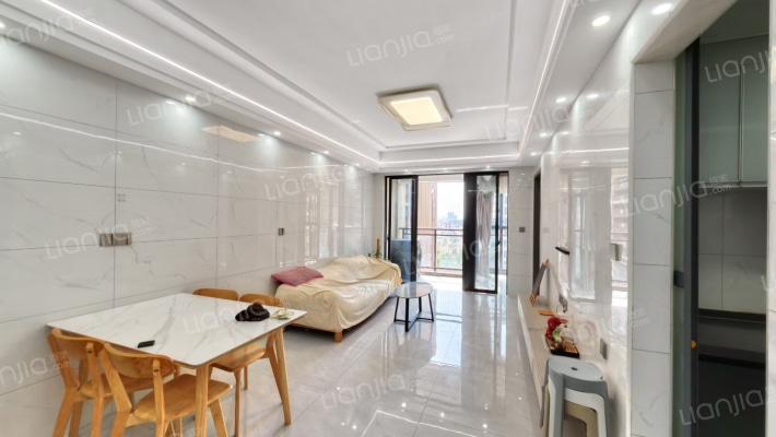 湾湖公馆二手房实景图