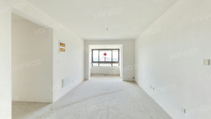 雁鸿新村二手房实景图