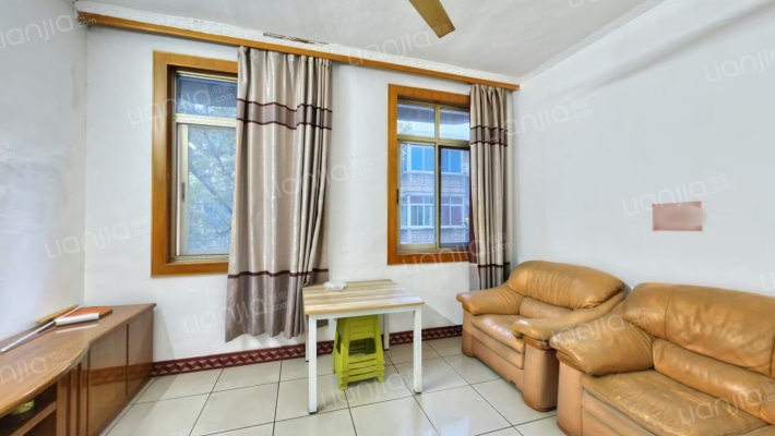 华安社区二区二手房实景图