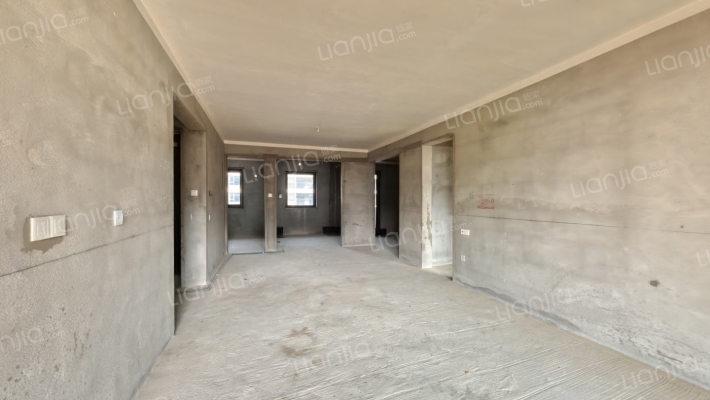 亚新美好未来苑二手房实景图