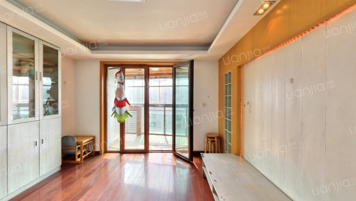 银城东苑揽翠苑二手房实景图