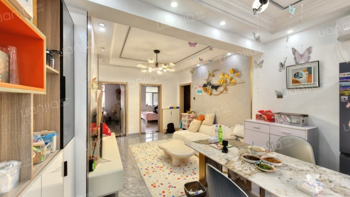 礼步湖大道658弄二手房实景图