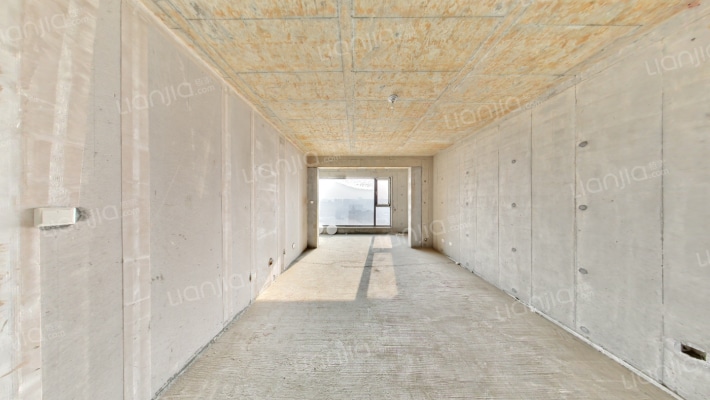 信达雁熙云著铂翠二手房实景图