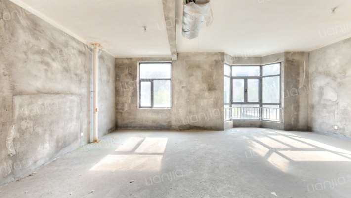 锦和嘉苑二手房实景图