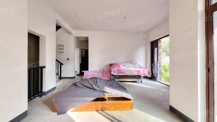 郦湖美墅二手房实景图