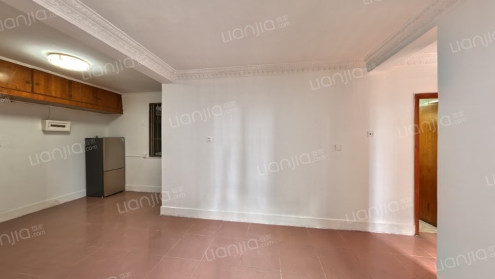 希望大厦二手房实景图