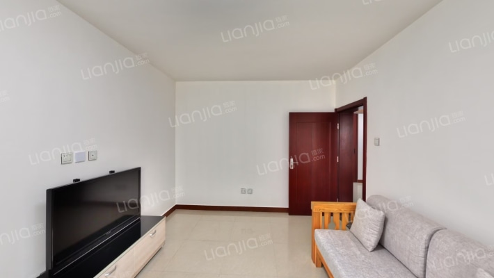 五爱屯东街64号院二手房实景图