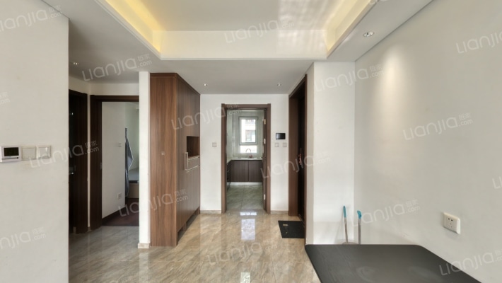 保利时代C10区二手房实景图