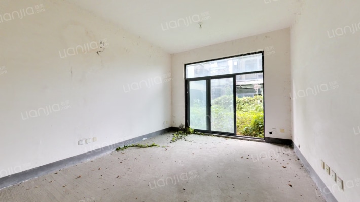 观山墅一区二手房实景图