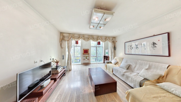 万象新天天际高尔夫二手房实景图