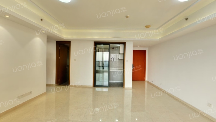 海雅缤纷城二手房实景图