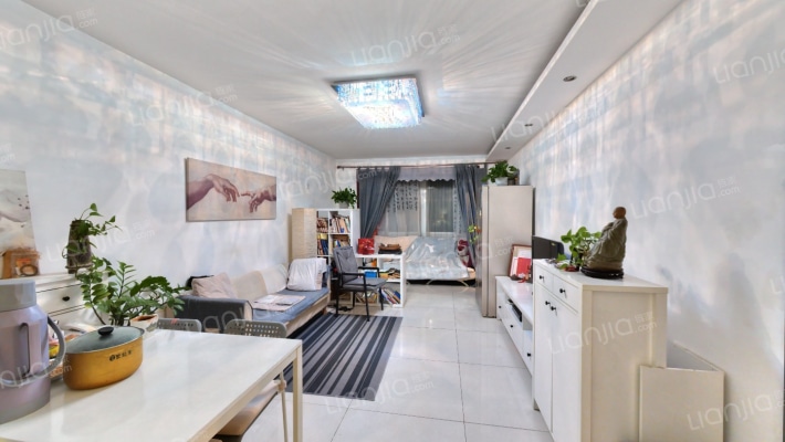 龙旗广场二手房实景图