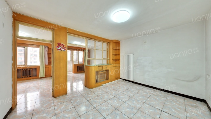 帅府园二手房实景图