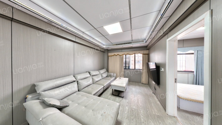 金茂大厦二手房实景图